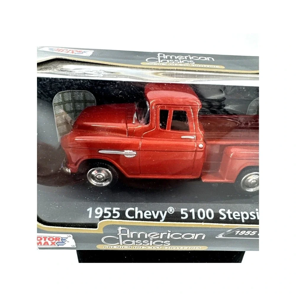 1955 Chevy 5100 Stepside Pickup 1:43 Scale Diecast Motor Max American Classics